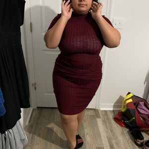 Bodycon Burgundy Dress